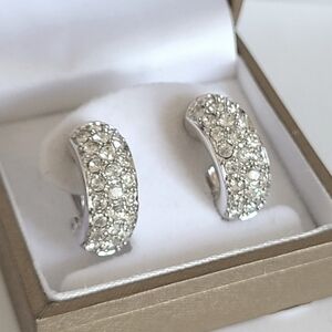 Vintage SWAROVSKI Crystal Pavé Luxury Silver Tone Curved Huggie Clip-On Earrings